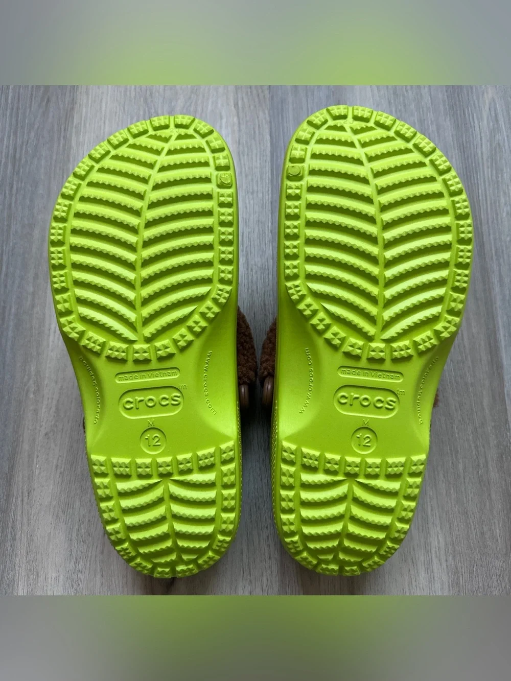 Crocs SHREK Classic Clog Lime Punch Men Size 12 209373-3TX DreamWorks 2023